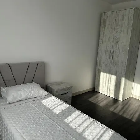 Apartment Modern In Lezhe